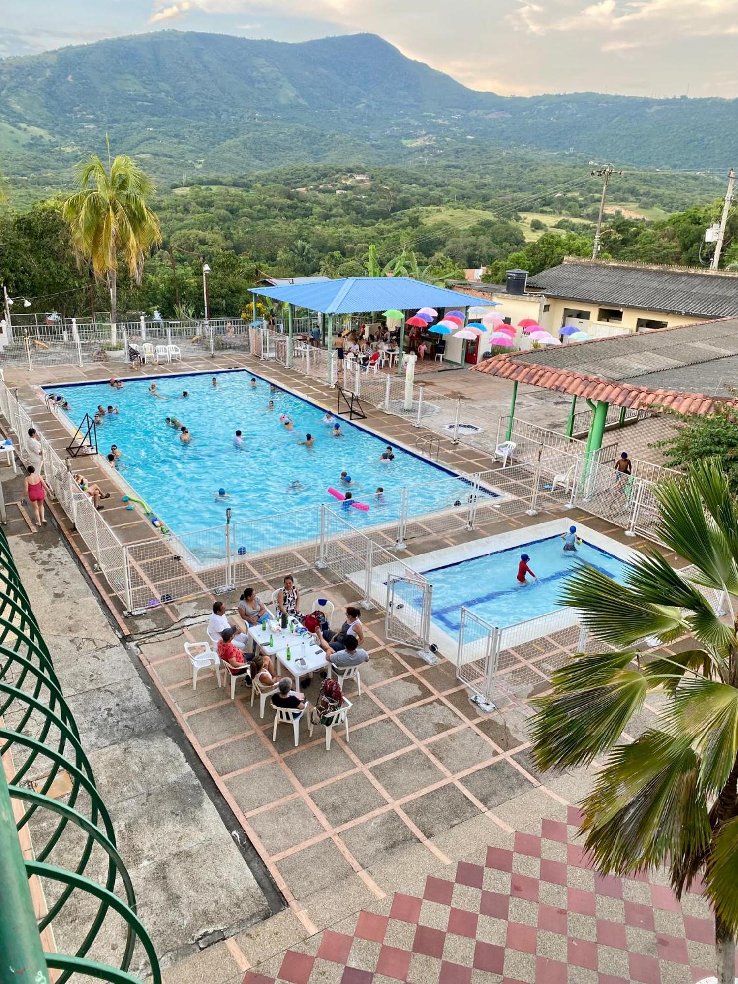 Club Vacacional Copen Hotel โตไกมา ภายนอก รูปภาพ